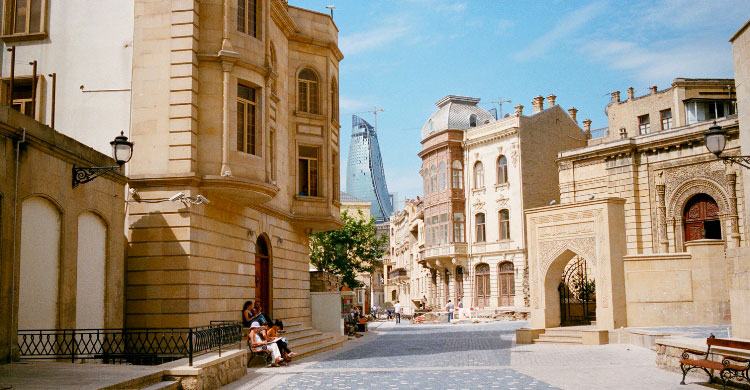 Baku City Tour GROUP (walking)