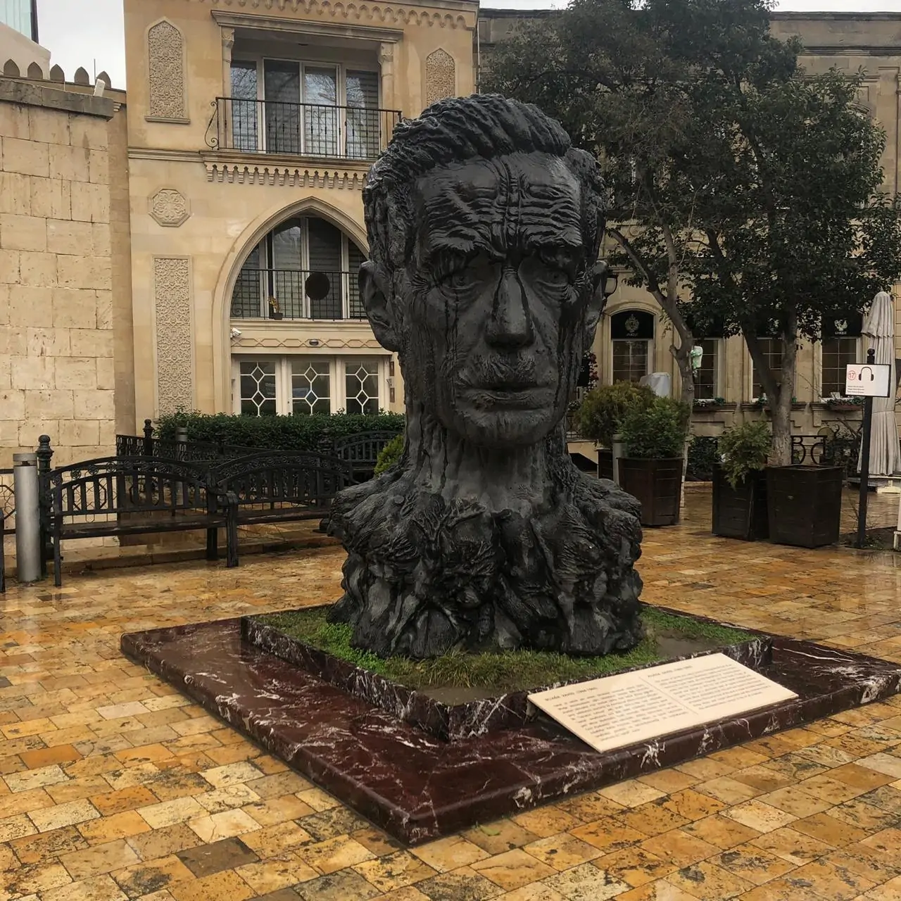 Baku Old and Modern City Tour: Top 30 Highlights in 4 Hours